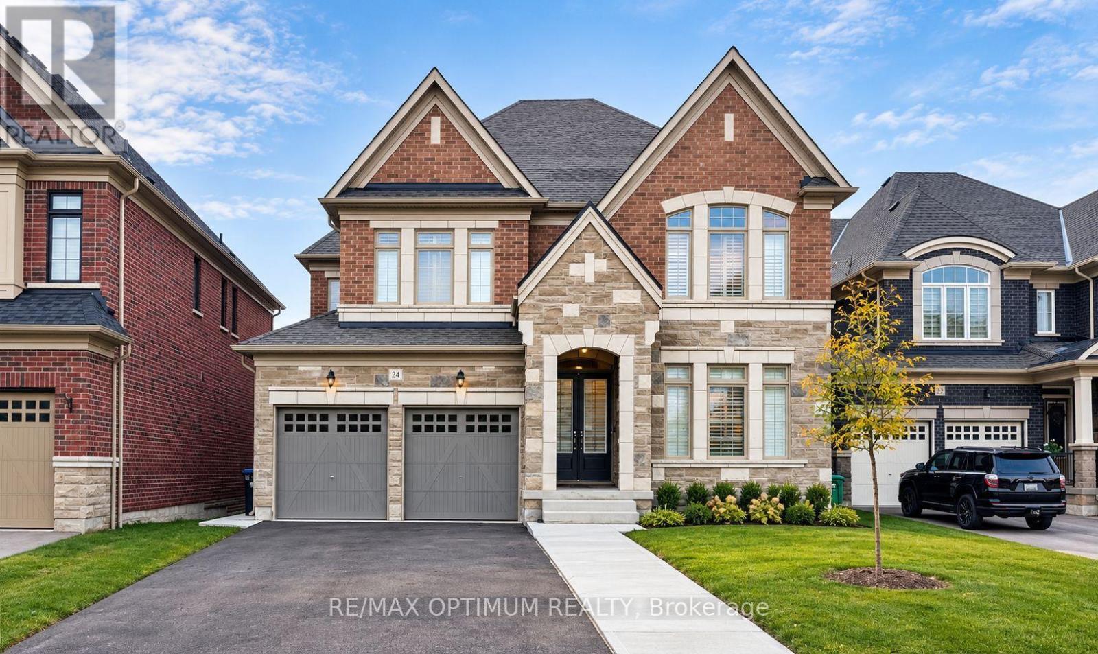 24 SELWOOD DRIVE, Brampton, Ontario