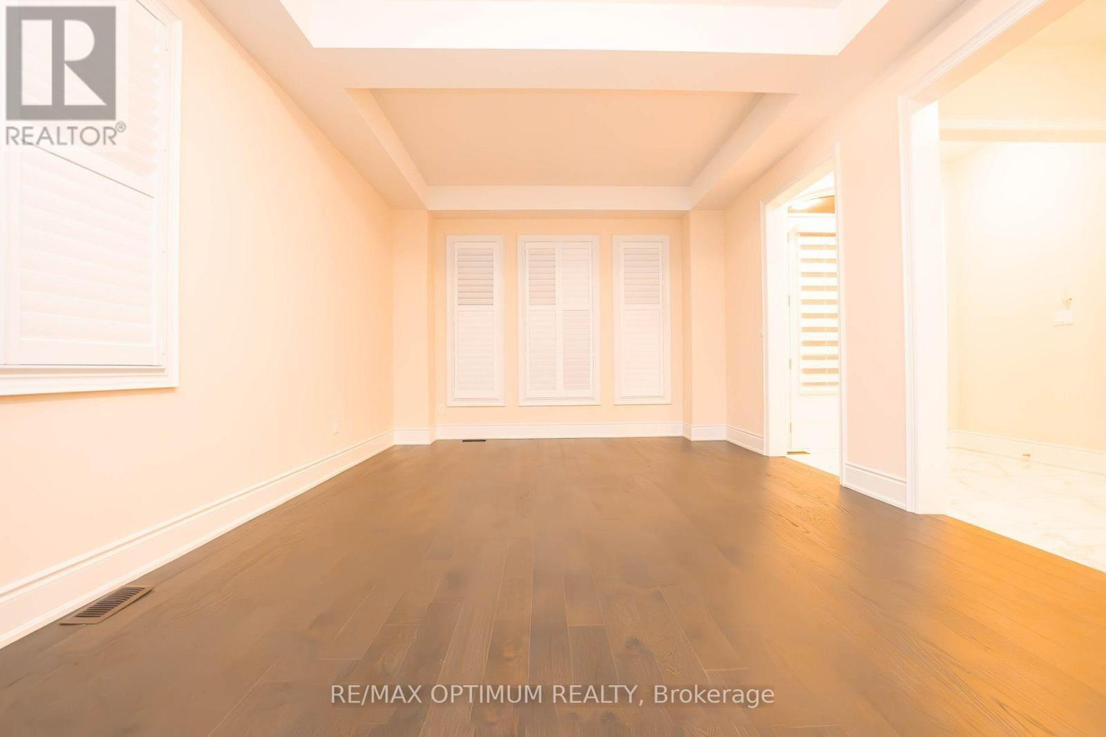 24 Selwood Drive, Brampton, Ontario  L6P 4R5 - Photo 4 - W14030386
