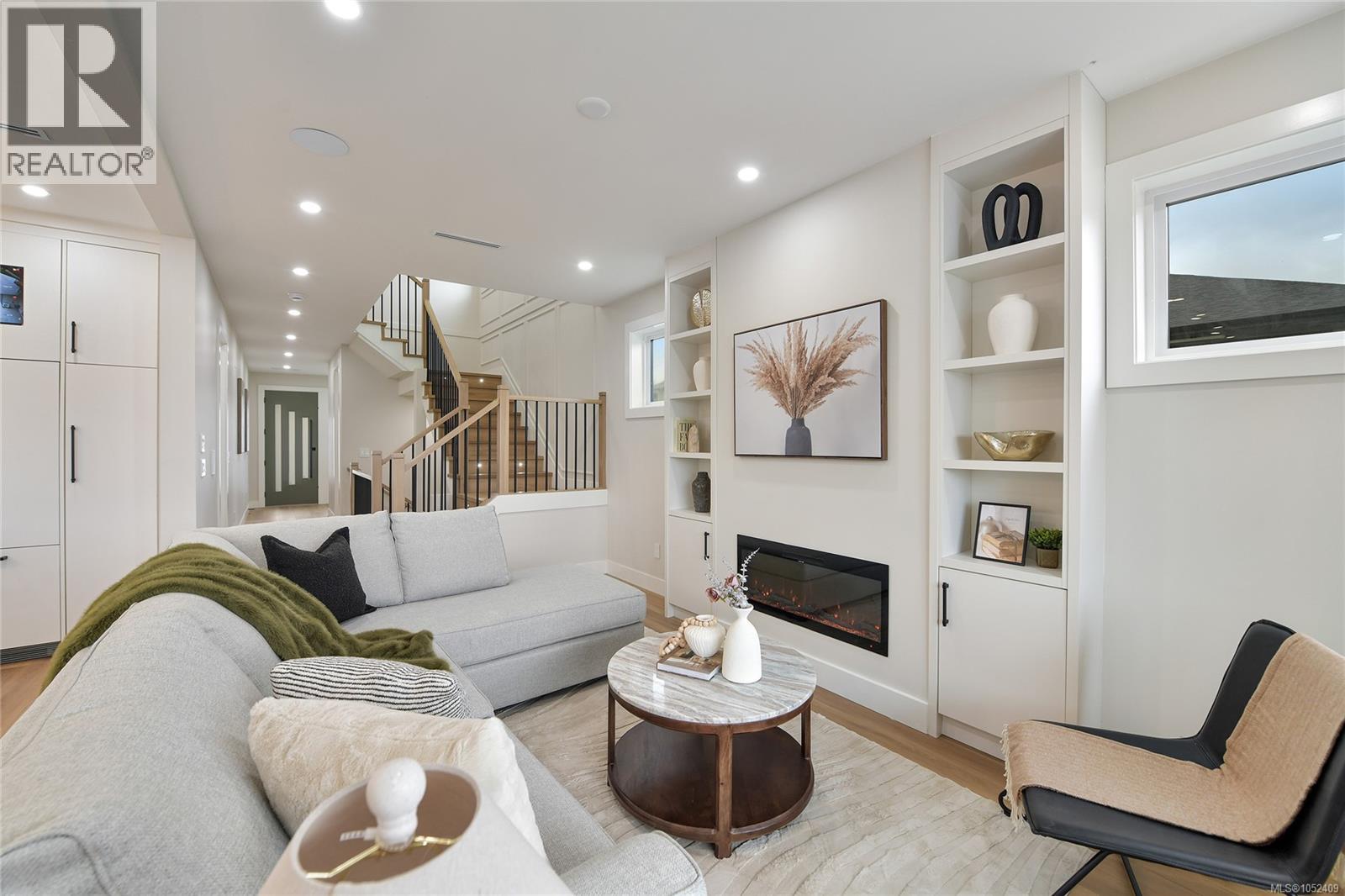 780 Plover Crt