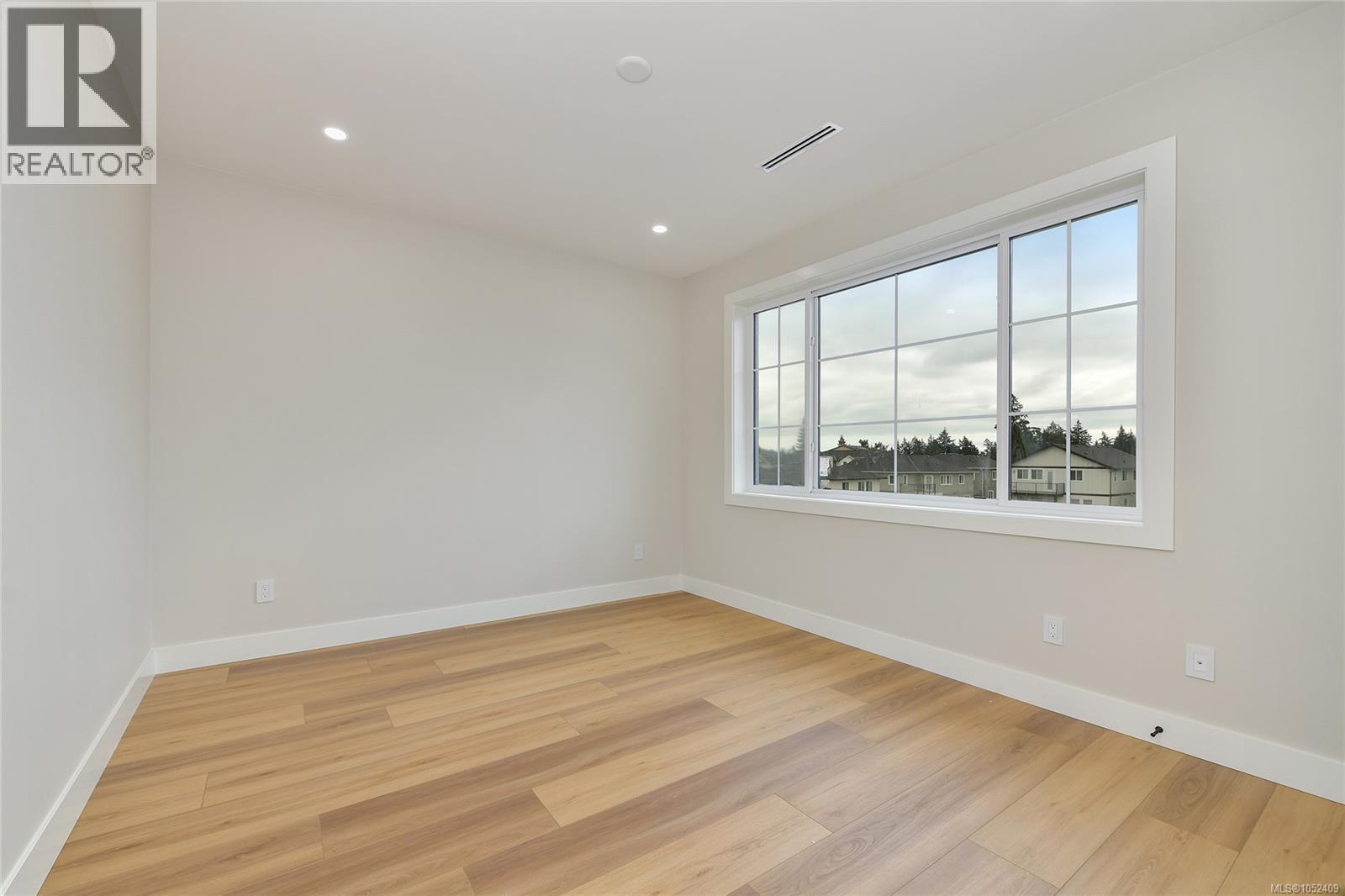 780 Plover Crt