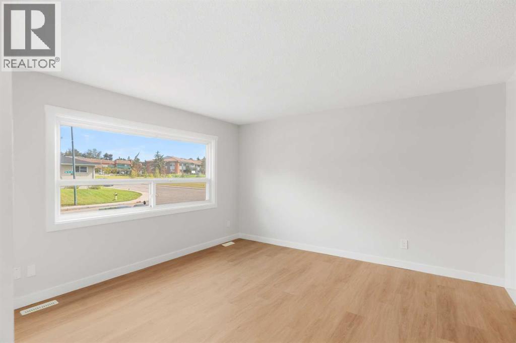 907 / 909 16 Street NE, Calgary, Alberta  T2E 4S7 - Photo 32 - A2349359