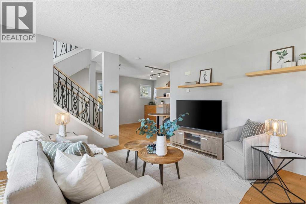 2504, 7171 Coach Hill Road SW, Calgary, Alberta  T3H 3R7 - Photo 3 - A2349769
