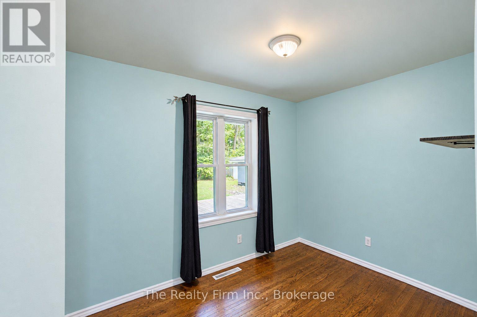 15 Dumbarton Street, Guelph, Ontario  N1E 3T4 - Photo 15 - X14082172