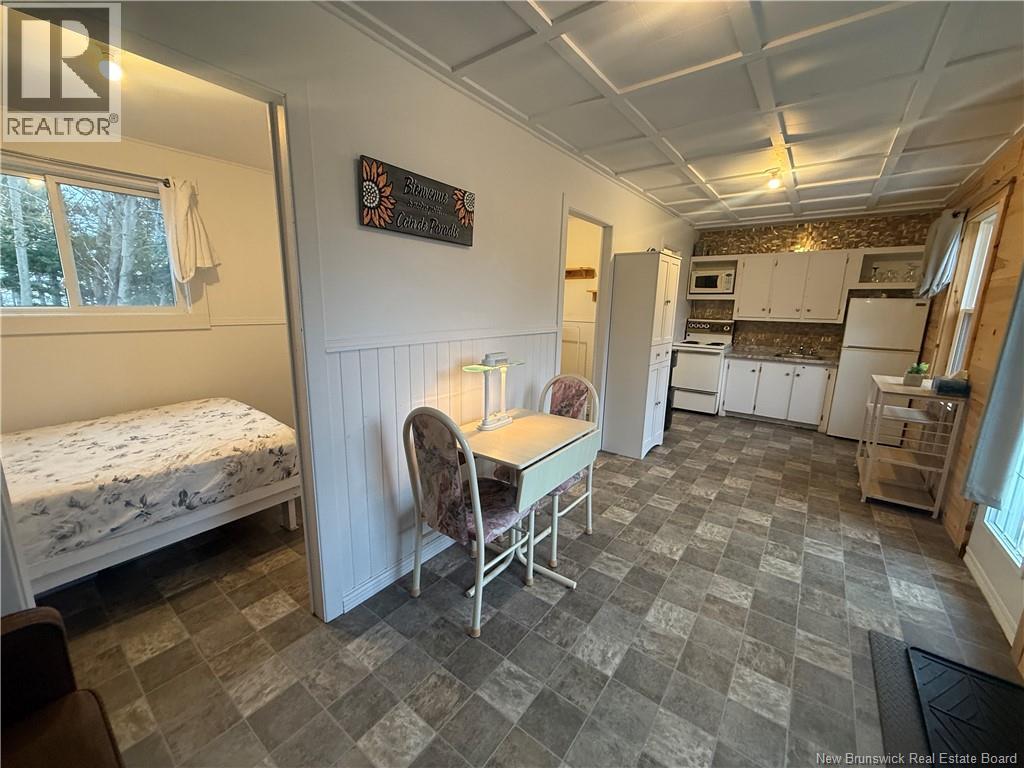 544 Chemin Du Parc, Val-Comeau, New Brunswick  E1X 1H1 - Photo 20 - NB149822