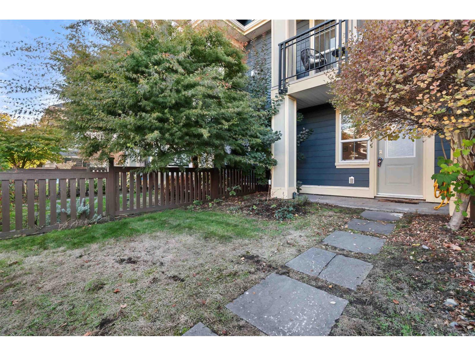 41 45290 SOOWAHLIE CRESCENT|Garrison Crossing