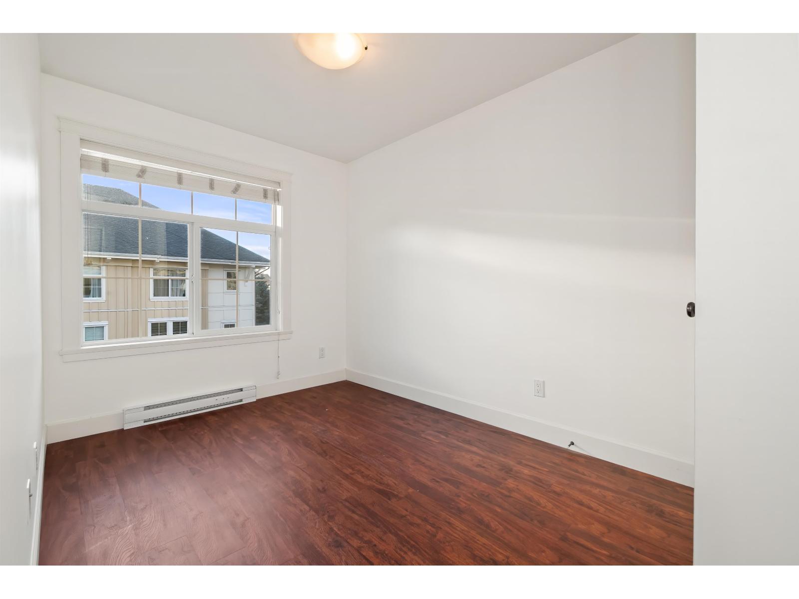 41 45290 SOOWAHLIE CRESCENT|Garrison Crossing