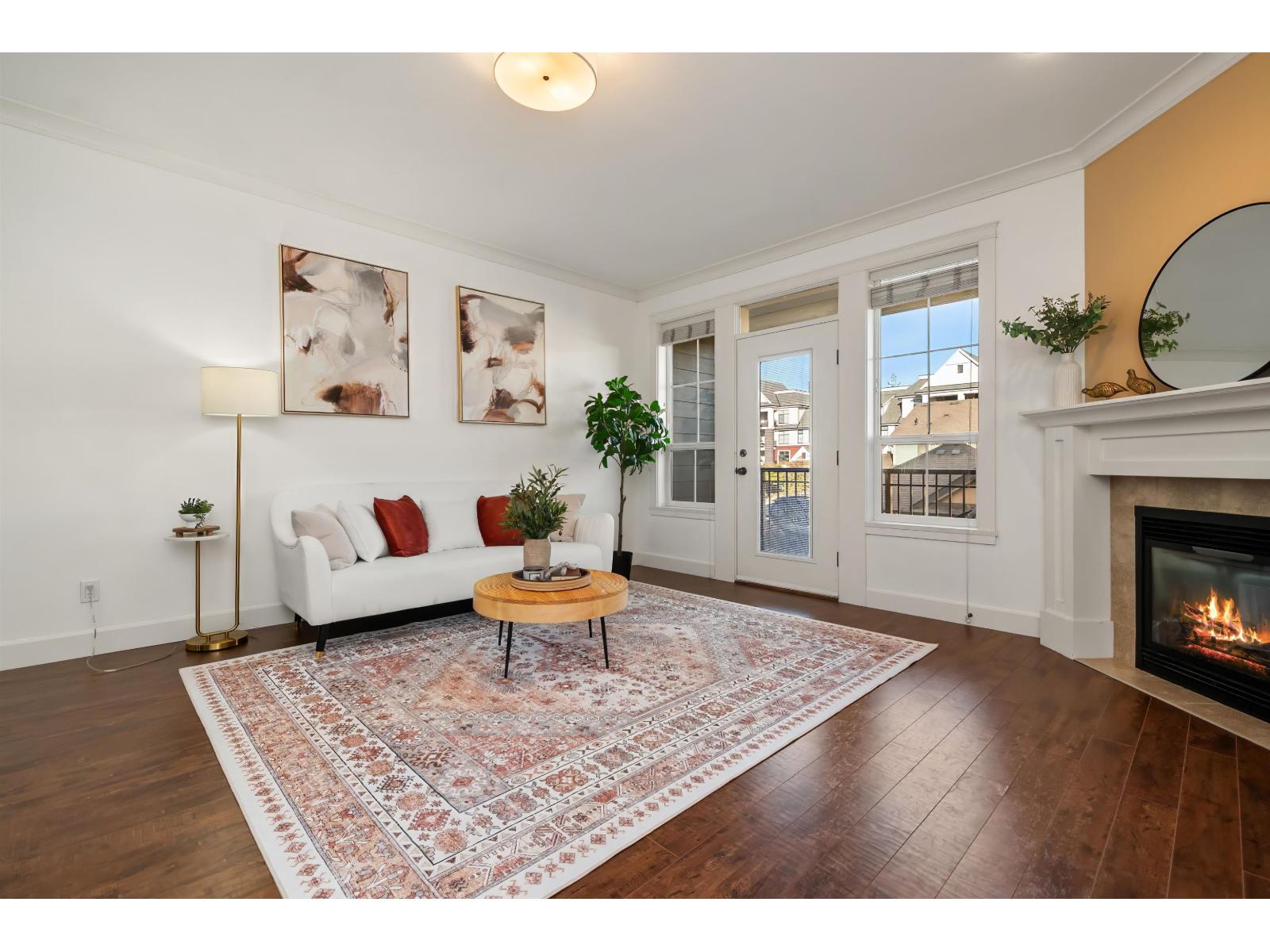 41 45290 SOOWAHLIE CRESCENT|Garrison Crossing