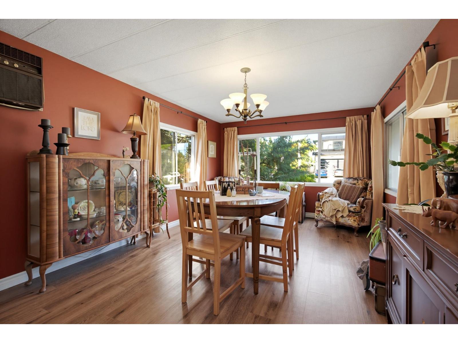 31590 Oakridge Crescent, Abbotsford, British Columbia  V2T 6A6 - Photo 12 - R3175497