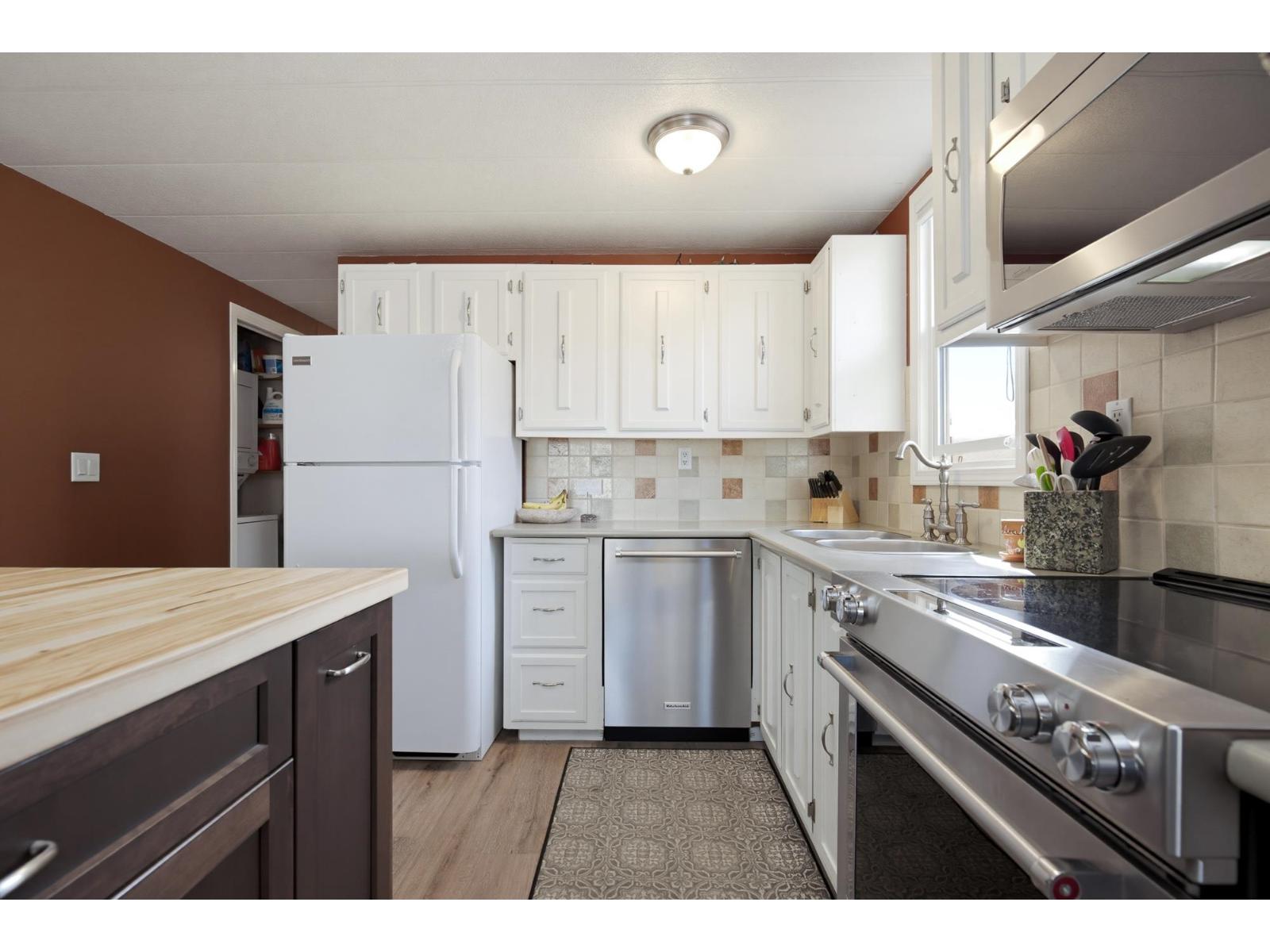 31590 Oakridge Crescent, Abbotsford, British Columbia  V2T 6A6 - Photo 8 - R3175497