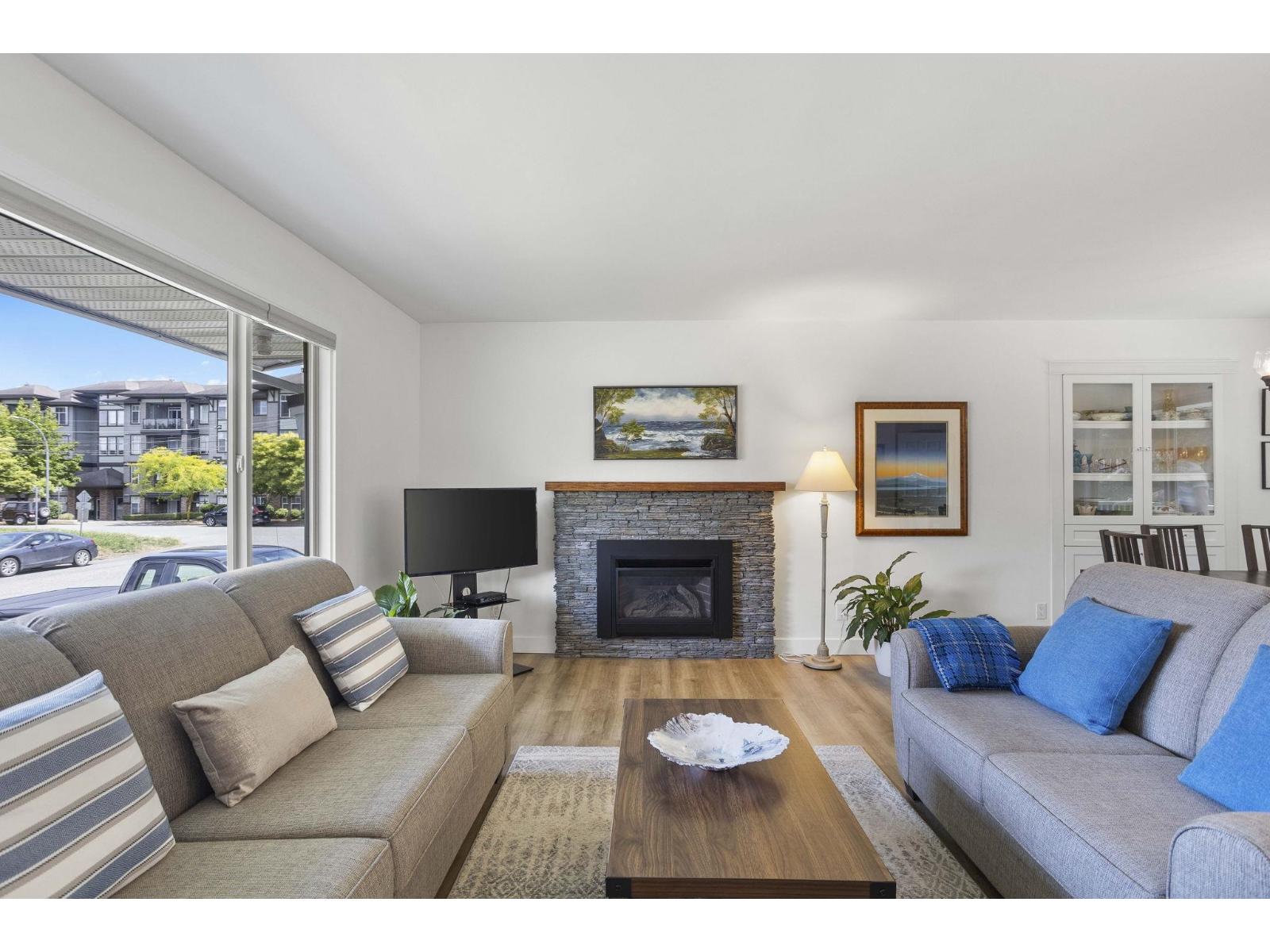 33268 Swansea Avenue, Abbotsford, British Columbia  V2S 1M9 - Photo 3 - R3175265