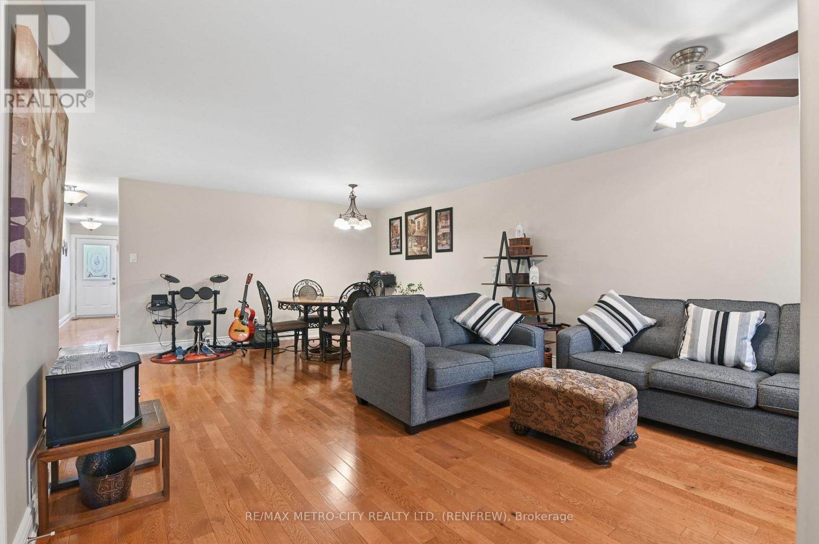 703 Aberdeen Street, Renfrew, Ontario  K7V 0A3 - Photo 6 - X14087620