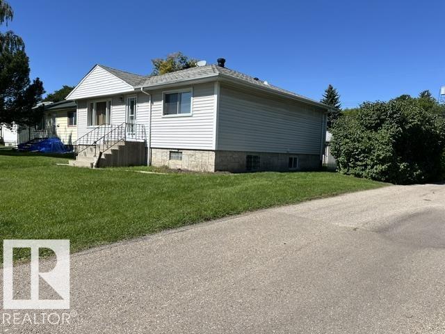 9504 63 Av Nw Nw, Edmonton, Alberta  T6E 0G4 - Photo 16 - E4506353