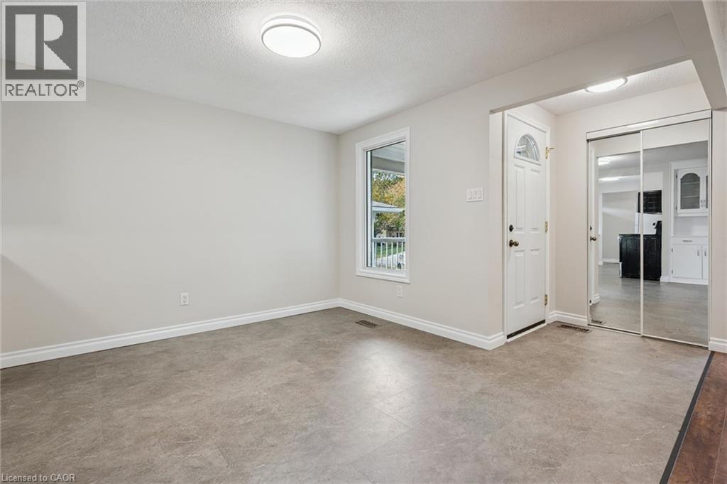 35 Pepperwood Crescent, Kitchener, Ontario  N2A 2R4 - Photo 10 - 40856397