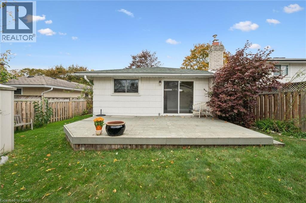 35 Pepperwood Crescent, Kitchener, Ontario  N2A 2R4 - Photo 39 - 40856397