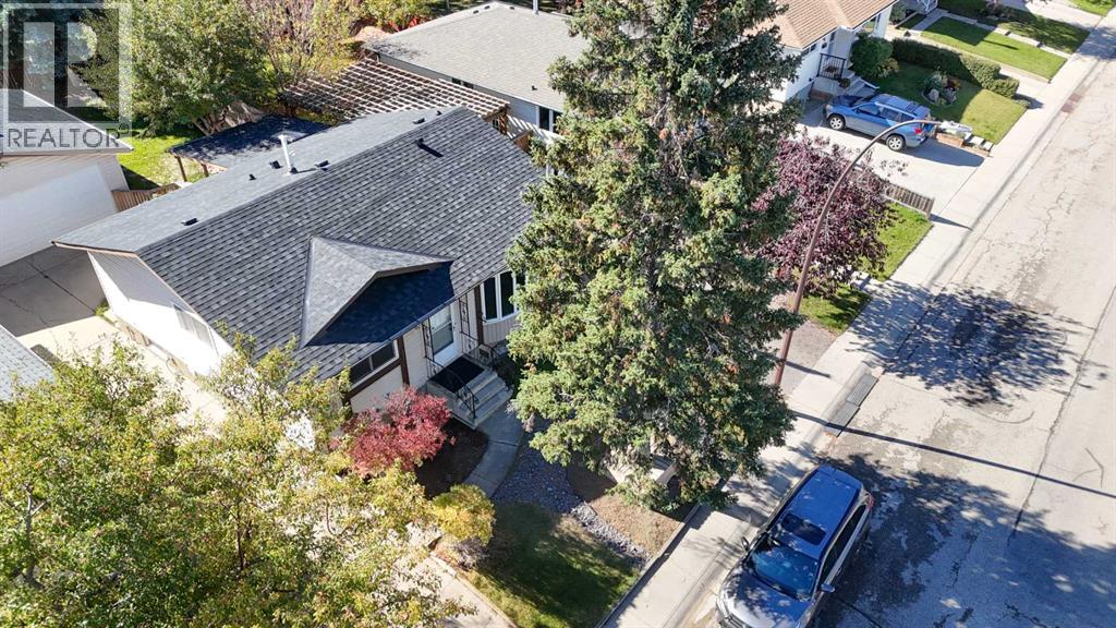 248 Bracewood Road SW, Calgary, Alberta  T2W 3C1 - Photo 36 - A2350192