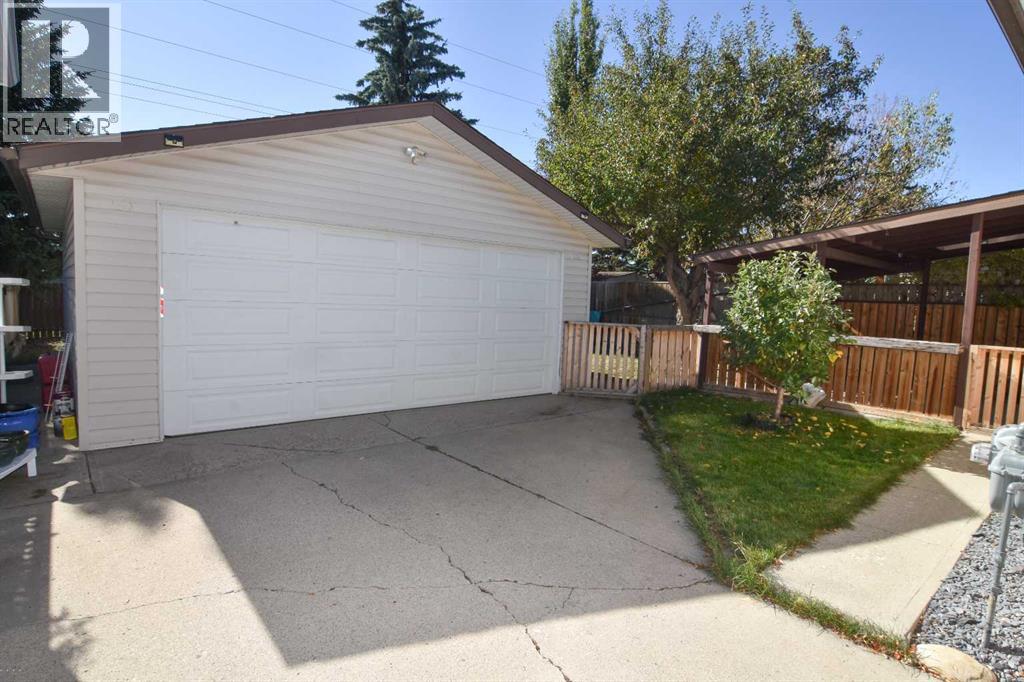 248 Bracewood Road SW, Calgary, Alberta  T2W 3C1 - Photo 29 - A2350192