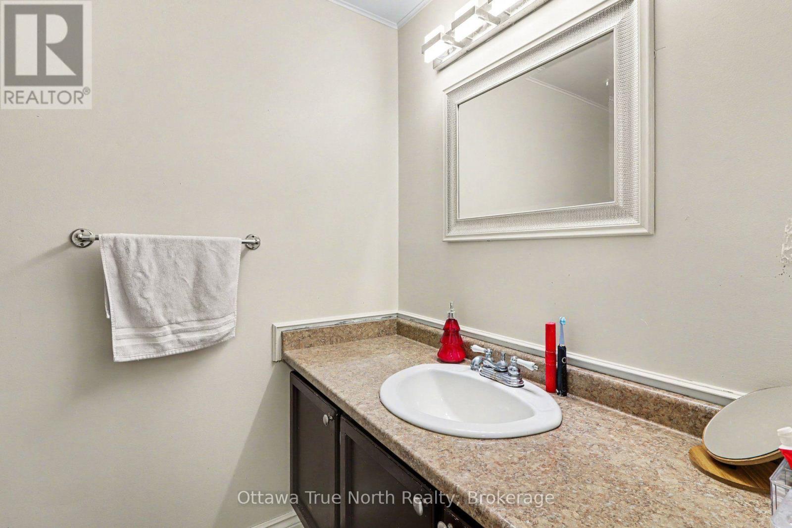 132 - 2093 Orient Park Drive, Ottawa, Ontario  K1B 4W1 - Photo 8 - X14087660