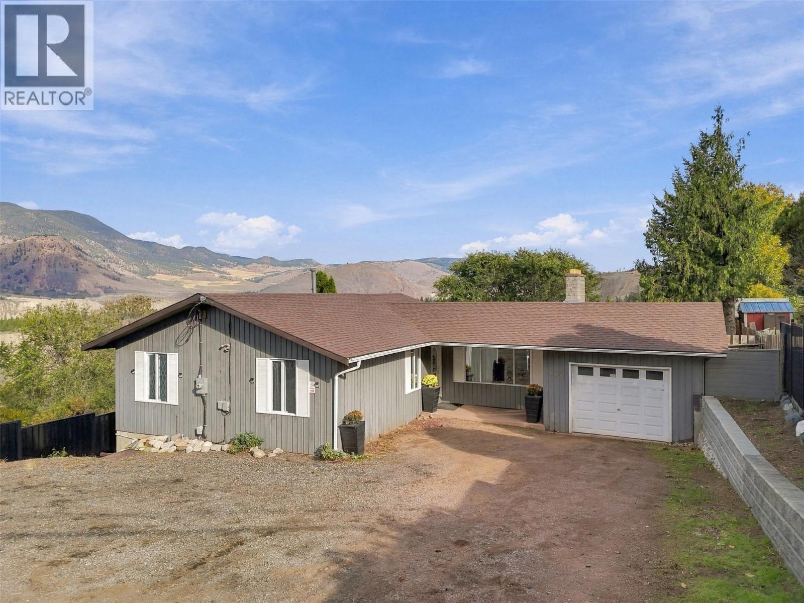 990 Todd Road, Kamloops, British Columbia  V2C 5B2 - Photo 2 - 10403567