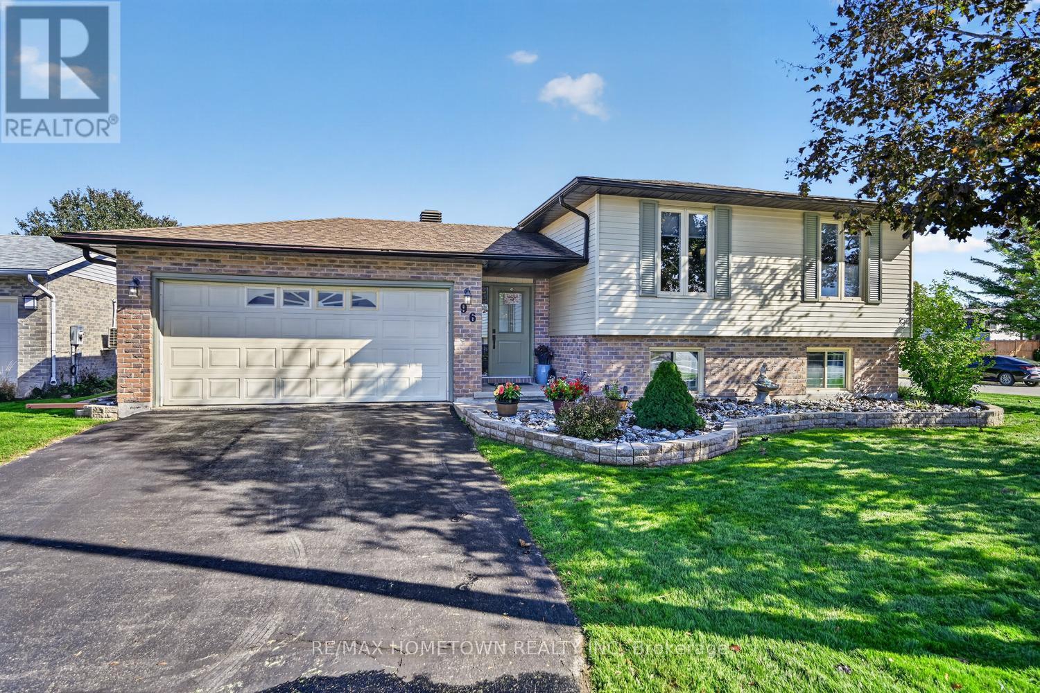 96 Cambridge Crescent, Brockville, Ontario K6V 6L8 - Photo 3 - X14087616