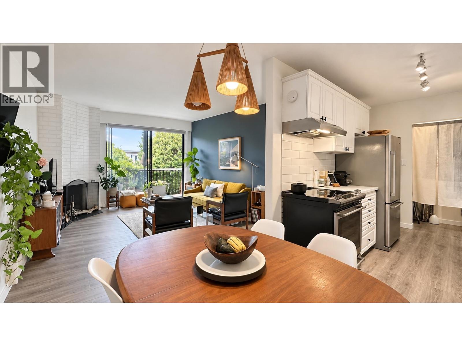 204 1610 Chesterfield Avenue, North Vancouver, British Columbia  V7M 2N7 - Photo 10 - R3176038