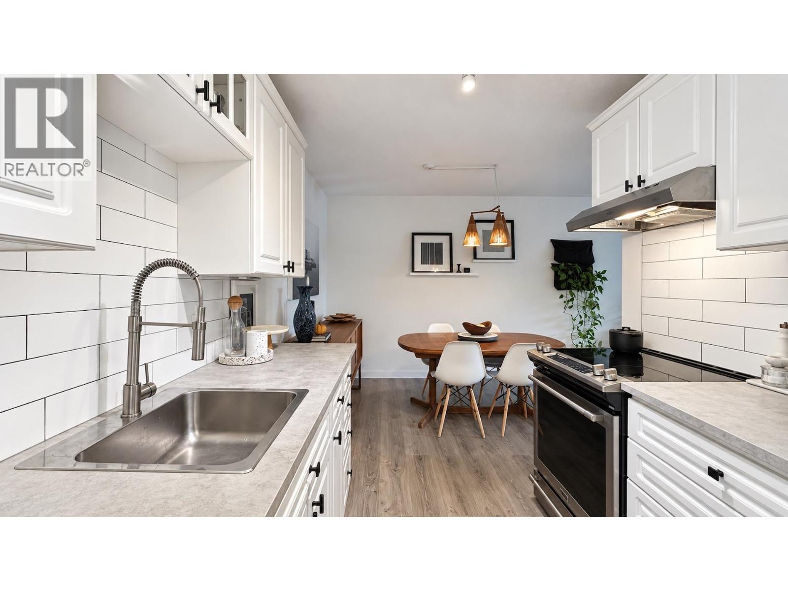 204 1610 Chesterfield Avenue, North Vancouver, British Columbia  V7M 2N7 - Photo 11 - R3176038