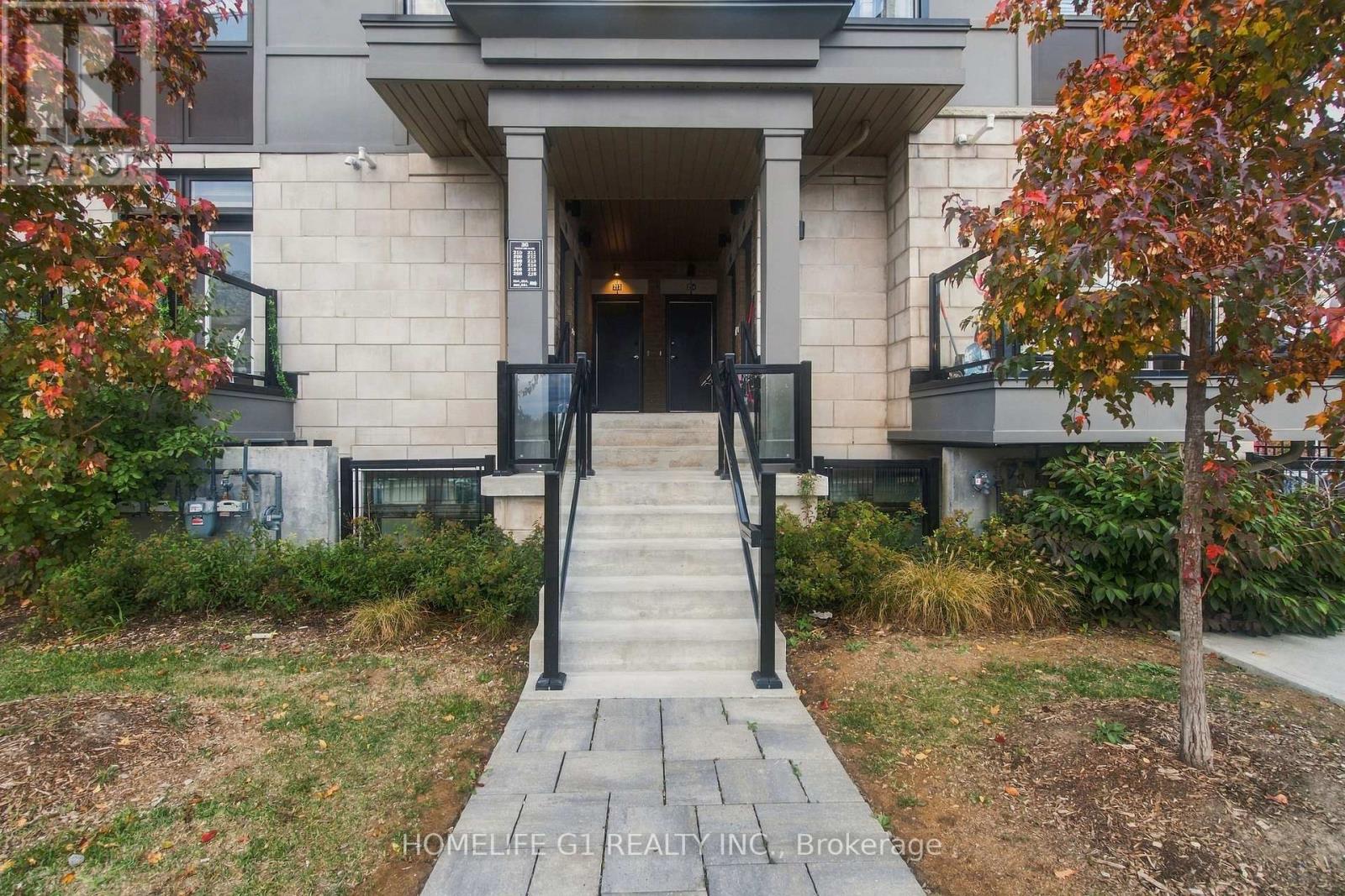 213 - 30 HALLIFORD PLACE, Brampton, Ontario