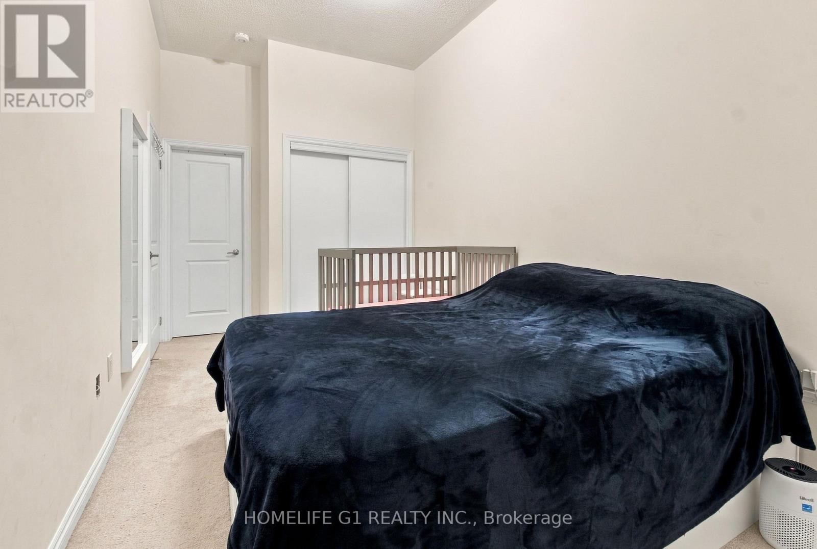 213 - 30 Halliford Place, Brampton, Ontario  L6P 4R1 - Photo 10 - W13885196