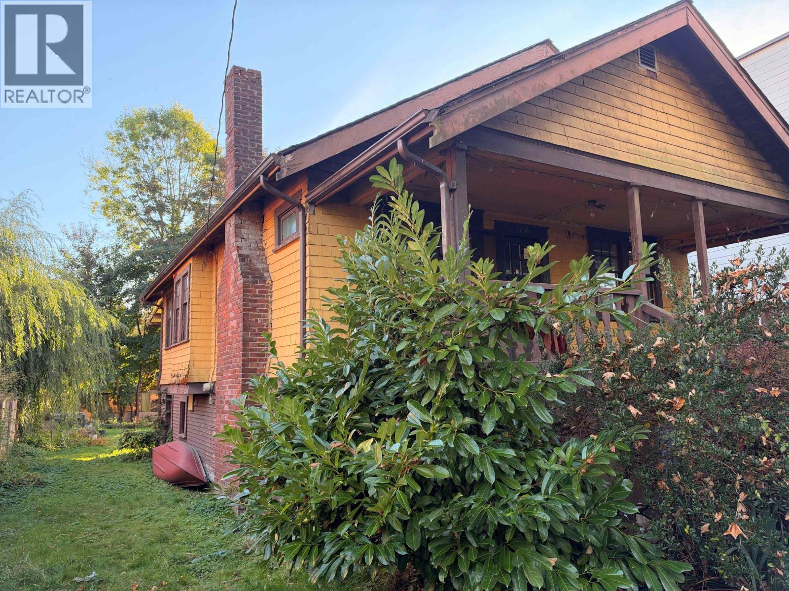1736 Graveley Street, Vancouver, British Columbia  V5L 3B1 - Photo 2 - R3176051