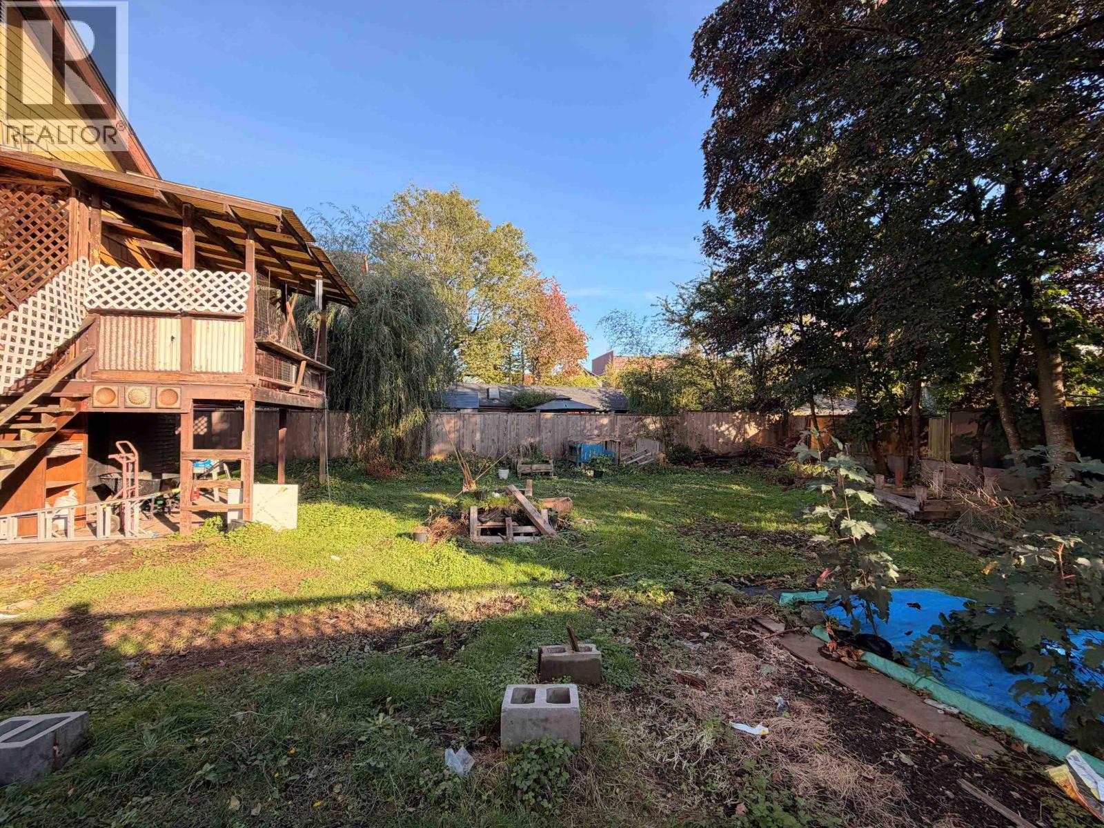 1736 Graveley Street, Vancouver, British Columbia  V5L 3B1 - Photo 3 - R3176051