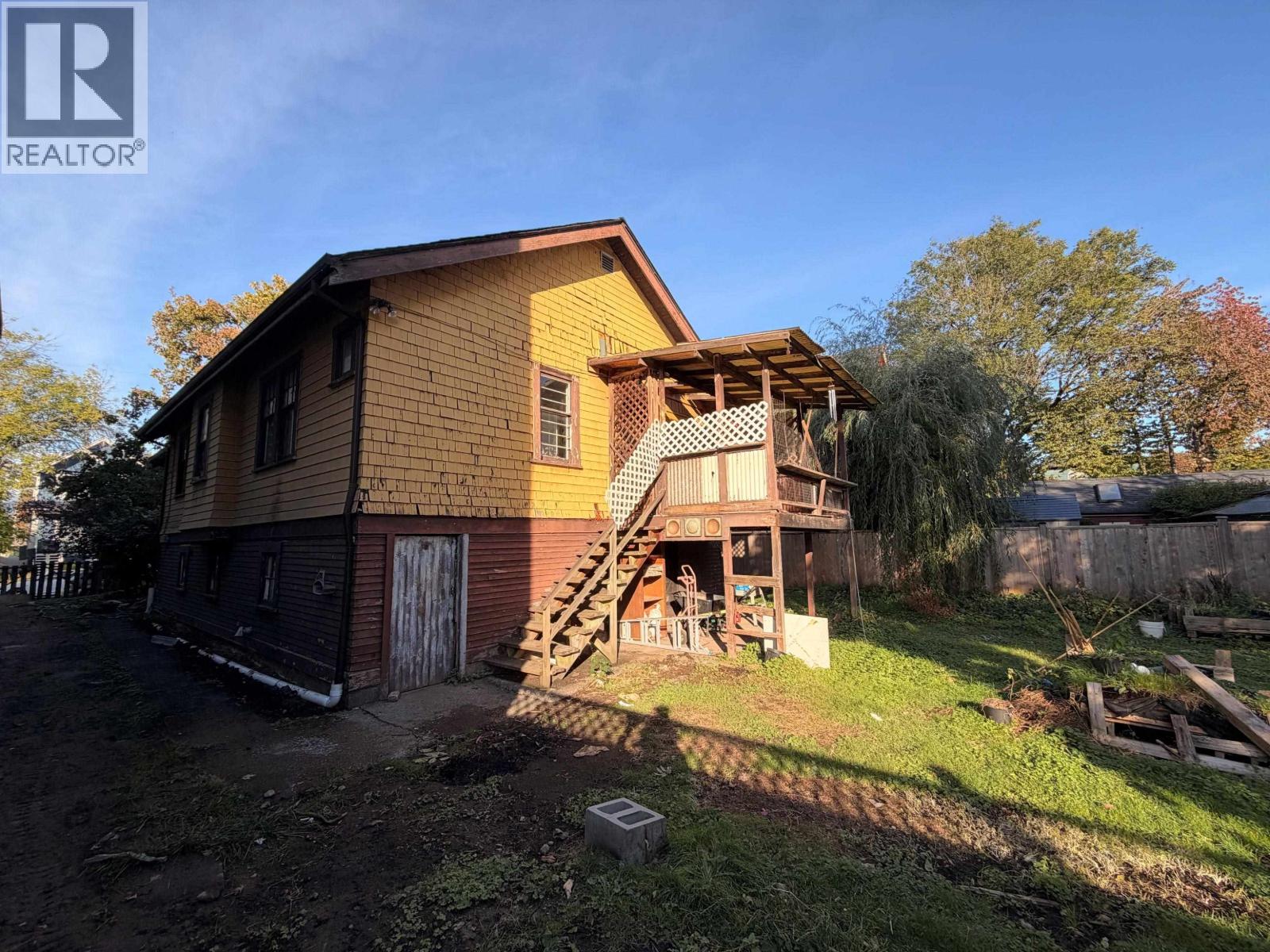 1736 Graveley Street, Vancouver, British Columbia  V5L 3B1 - Photo 4 - R3176051