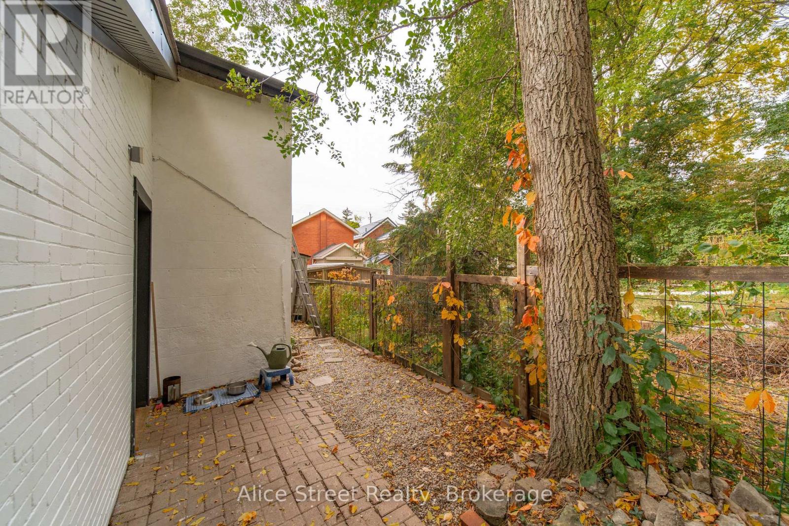 39 Arthur Street N, Guelph, Ontario  N1E 4T7 - Photo 38 - X14087636