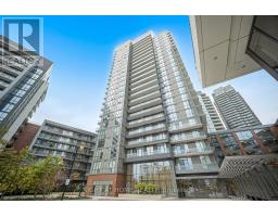 405 - 38 FOREST MANOR ROAD, Toronto, Ontario