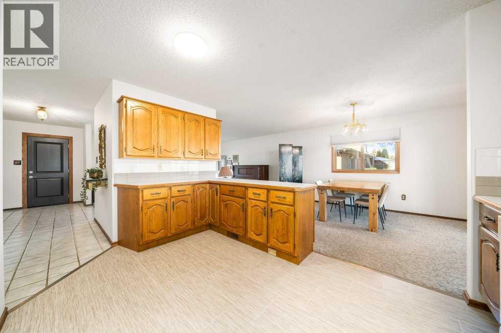 80 East Glen Drive SE