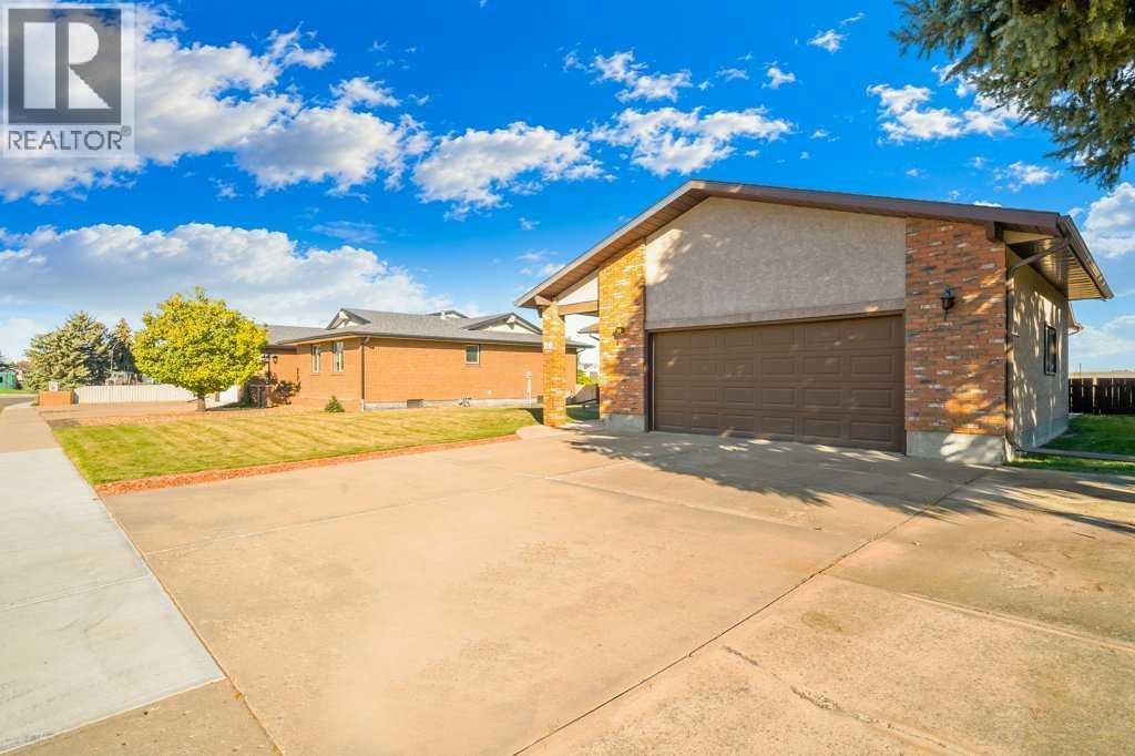 80 East Glen Drive SE