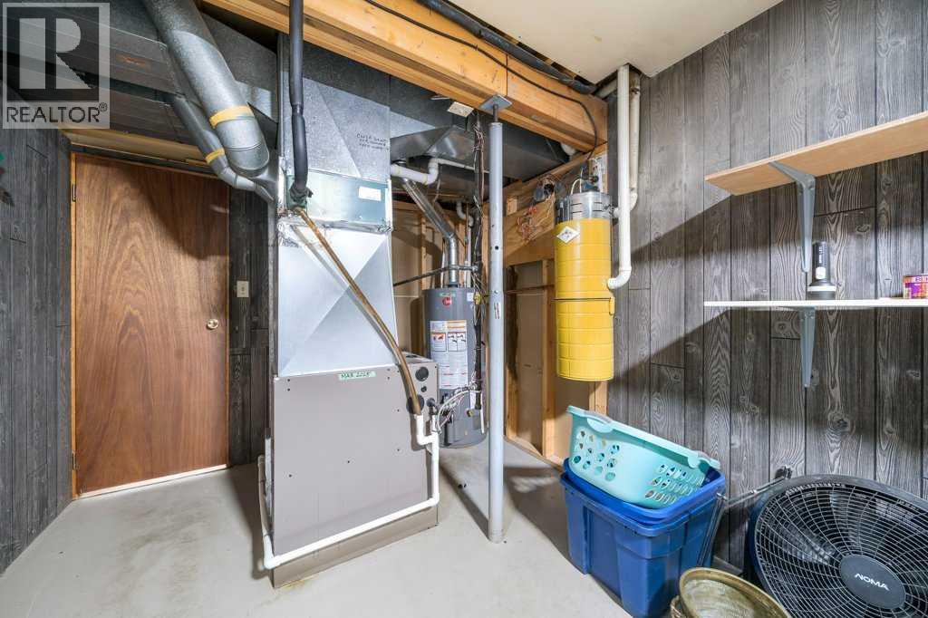 80 East Glen Drive SE