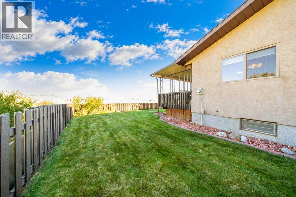 80 East Glen Drive SE