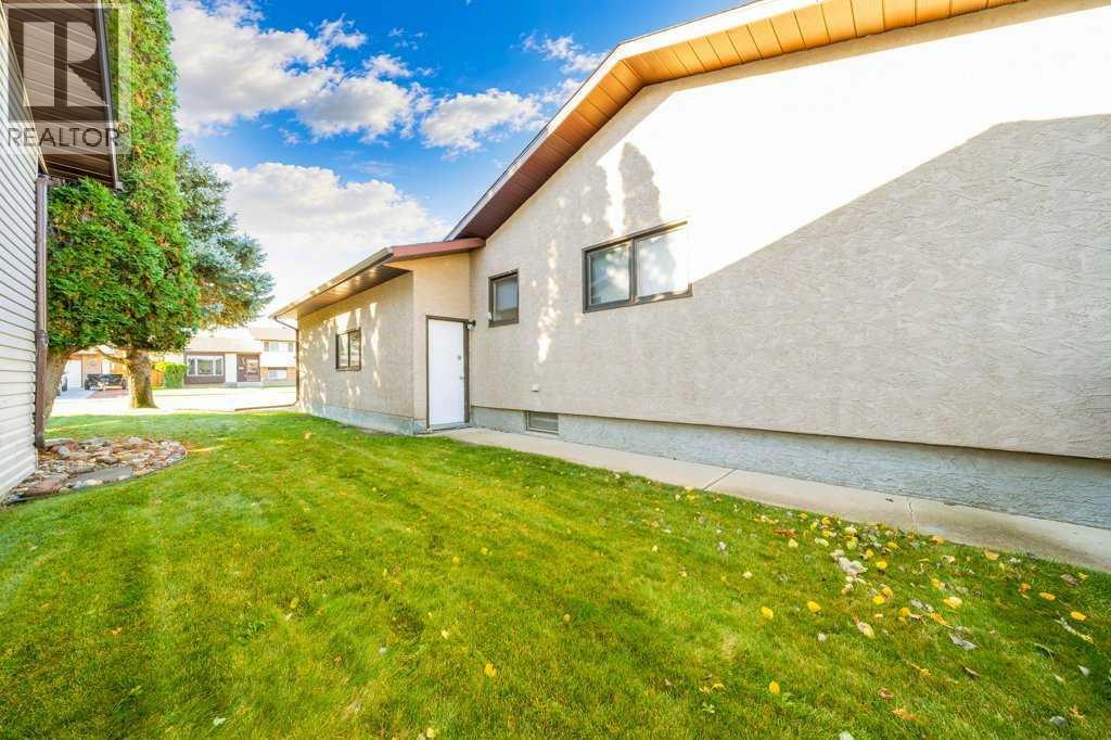80 East Glen Drive SE
