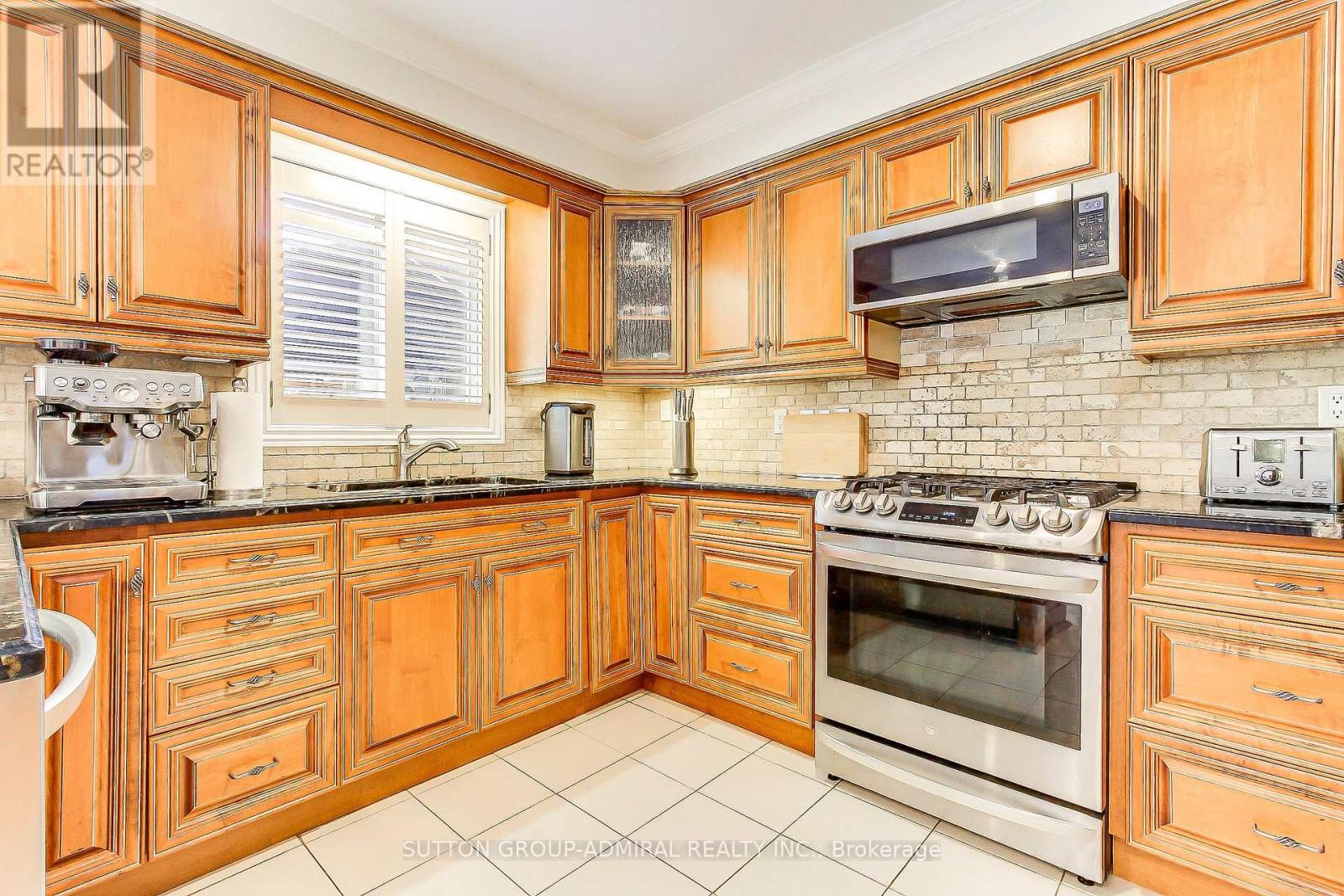322 Harry Beer Court, Newmarket, Ontario  L3Y 8M2 - Photo 13 - N14087564