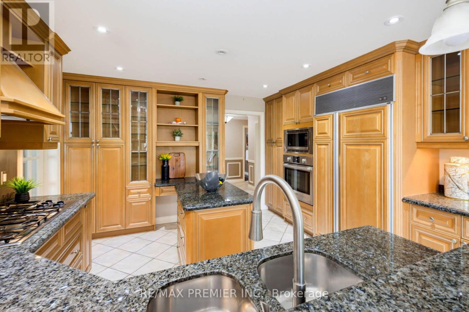 35 Yellow Pine Crescent, Vaughan, Ontario  L4L 3G8 - Photo 14 - N14087664