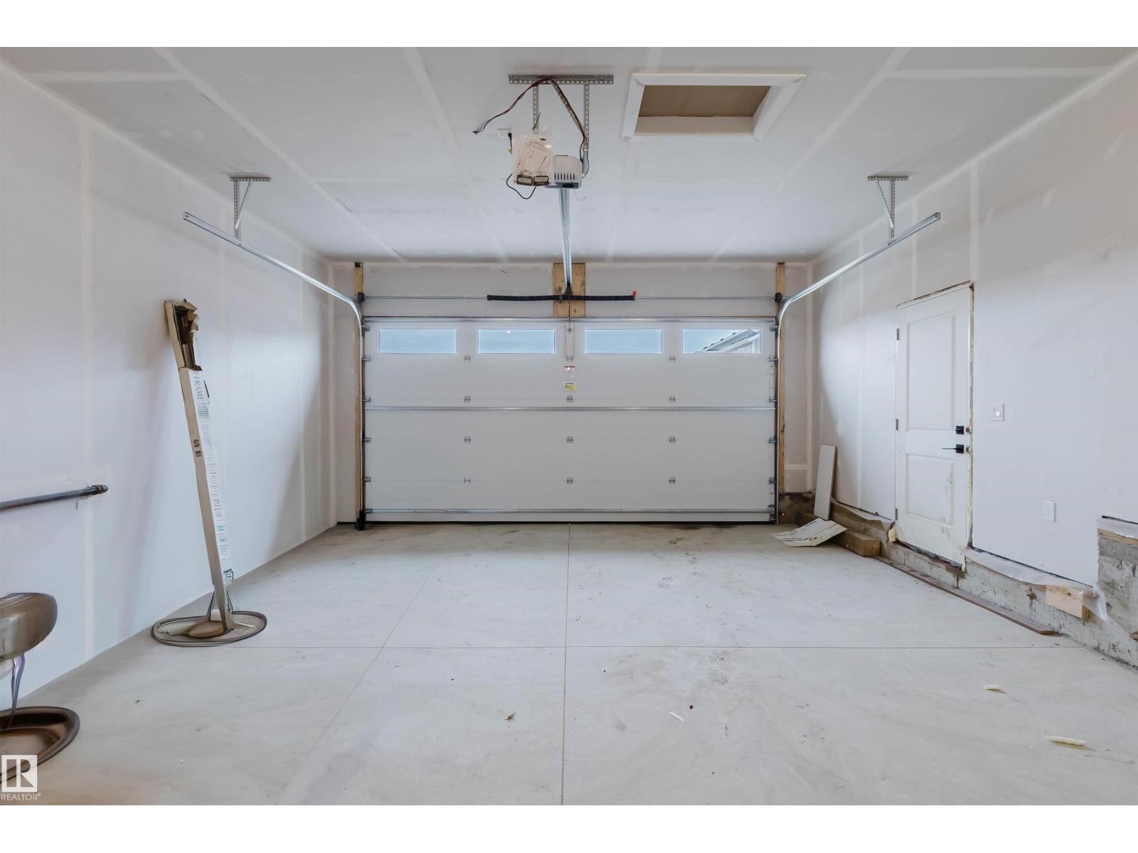 213 EDGEMONT GR NW