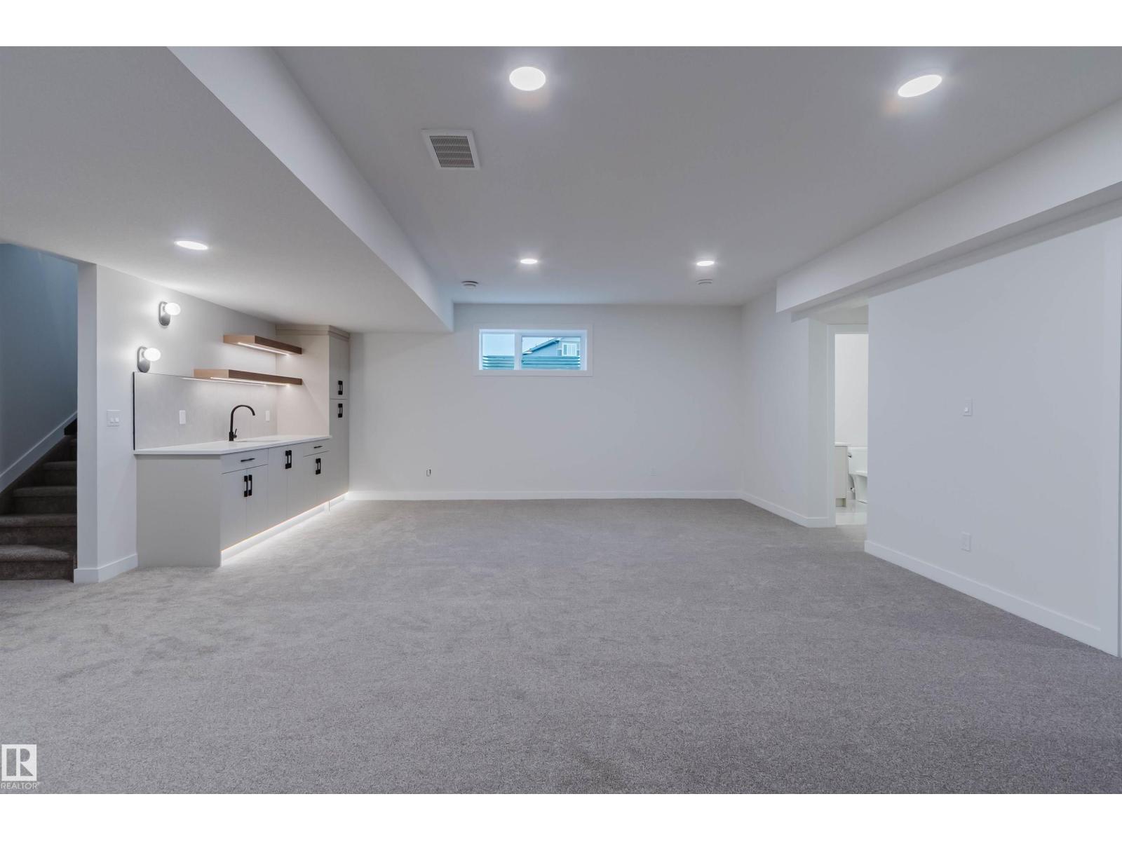 213 EDGEMONT GR NW