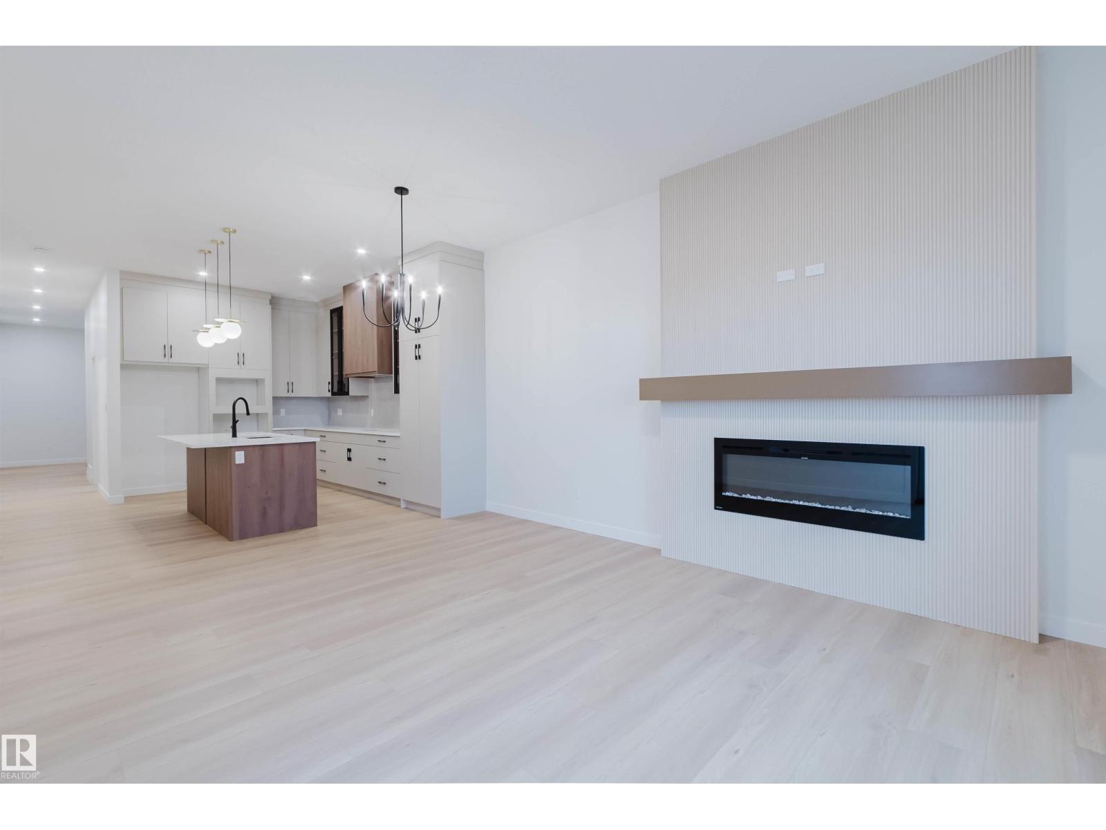 213 EDGEMONT GR NW