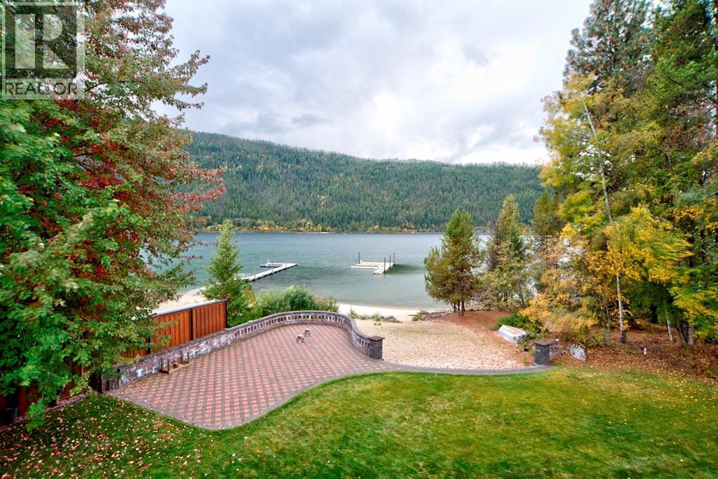4662 Crescent Road, Nelson, British Columbia  V1L 6N3 - Photo 8 - 10403456