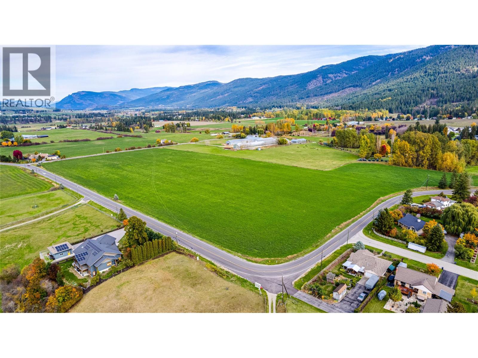 1575 McLeod Road, Armstrong, British Columbia