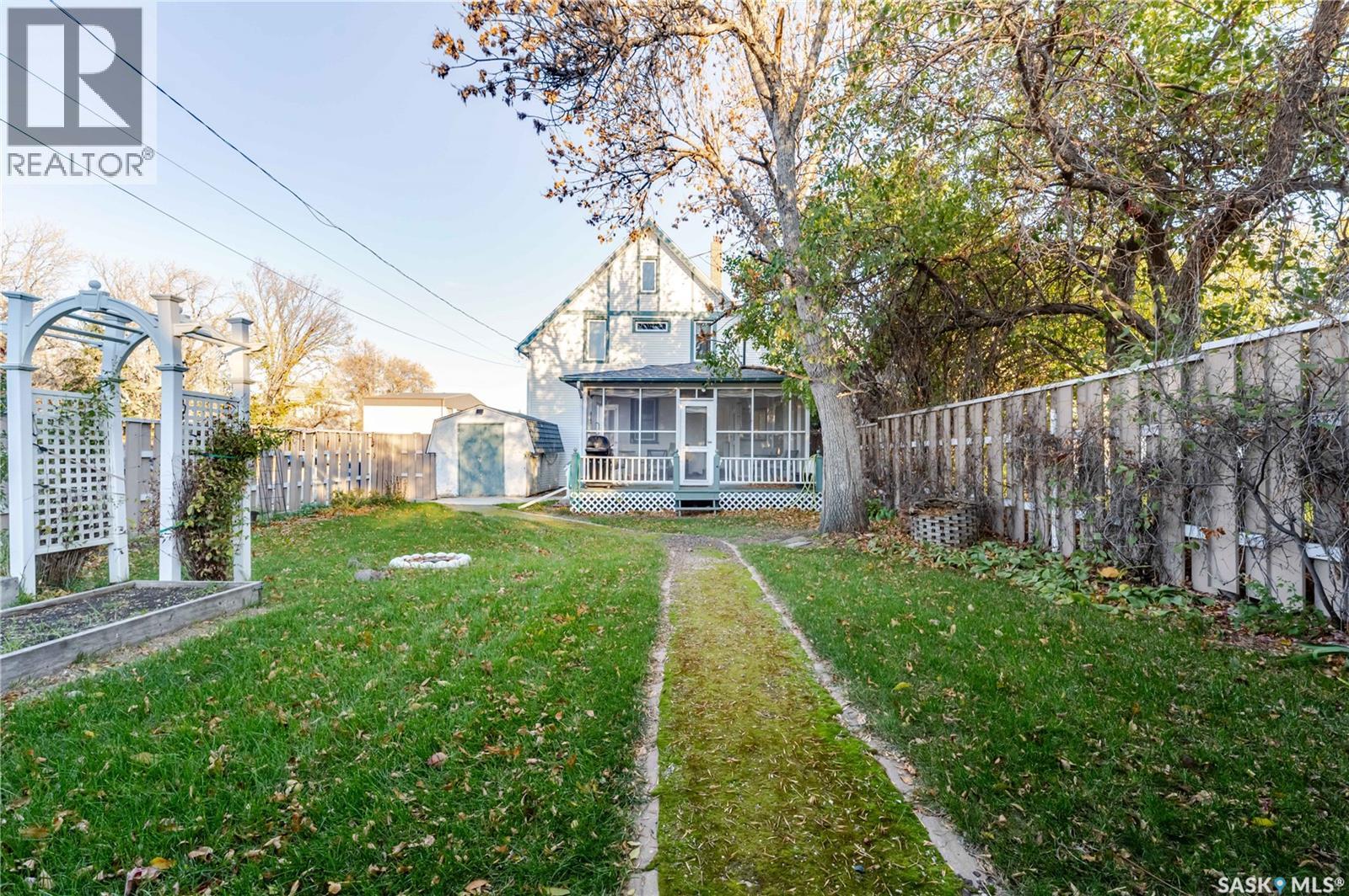 1172 Clifton Avenue, Moose Jaw, Saskatchewan  S6H 3L5 - Photo 57 - SK051288