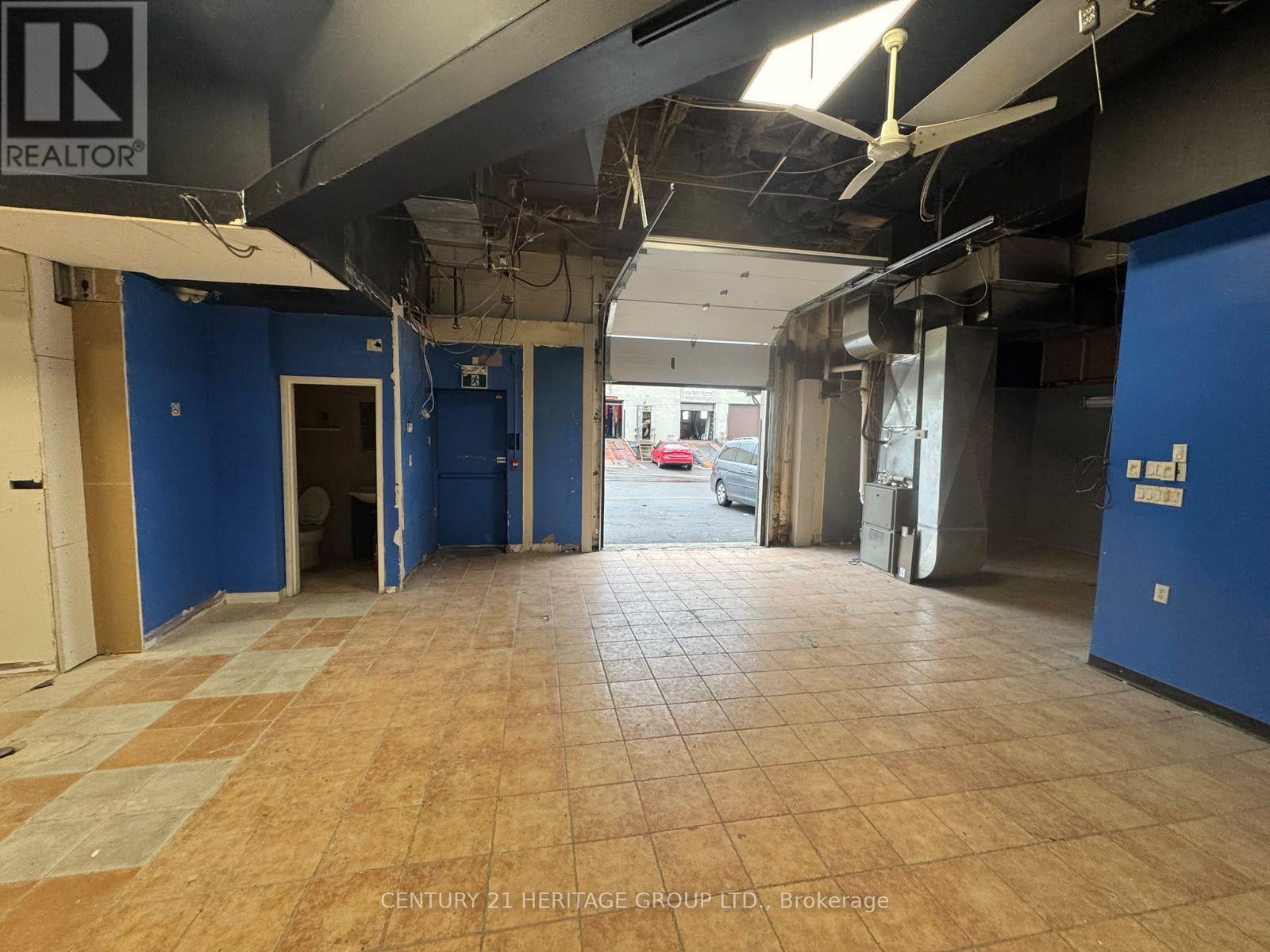 5 - 4544 Dufferin Street, Toronto, Ontario  M3H 5X2 - Photo 5 - W14087542