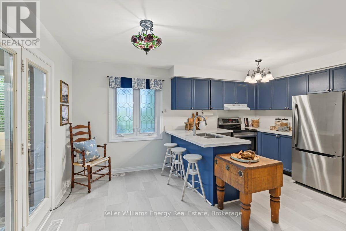 602 Carlisle Street, Cobourg, Ontario  K9A 1X6 - Photo 9 - X13855992