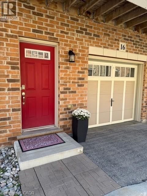 16 Beatrice Lane, Waterloo, Ontario  N2H 0B3 - Photo 2 - 40870994