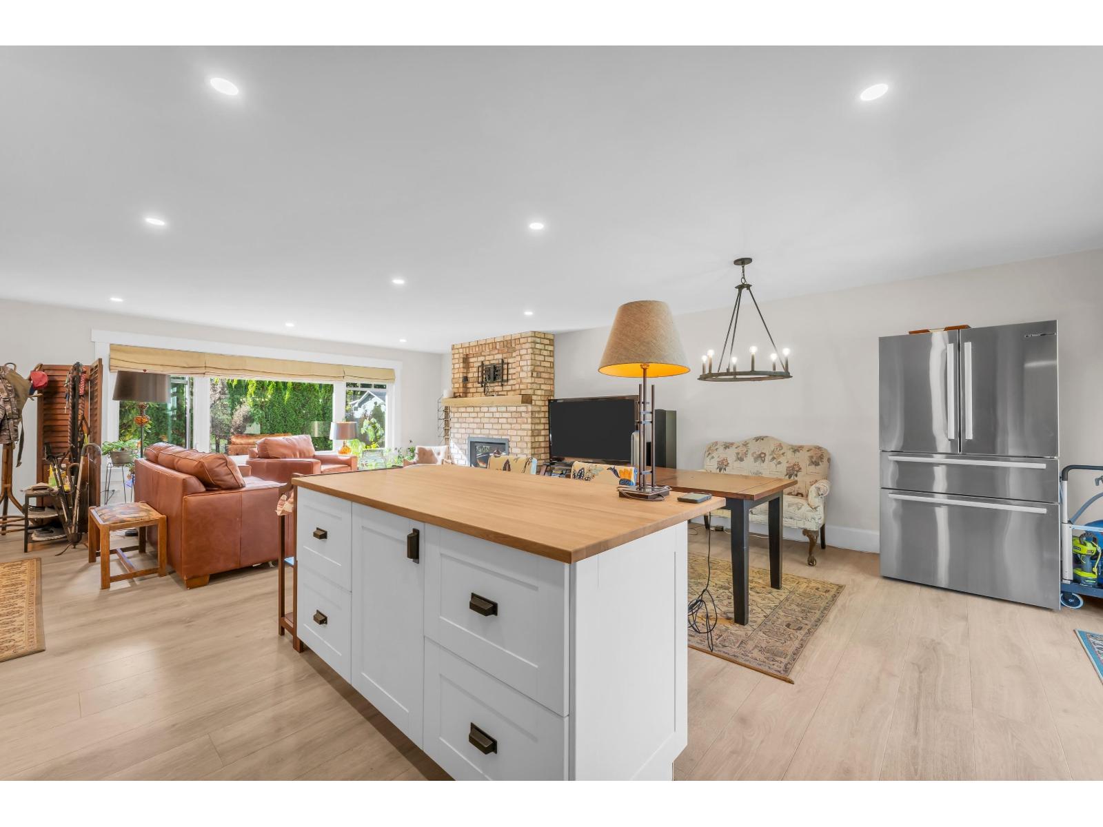 24633 56 Avenue, Langley, British Columbia  V2Z 1B9 - Photo 10 - R3176087