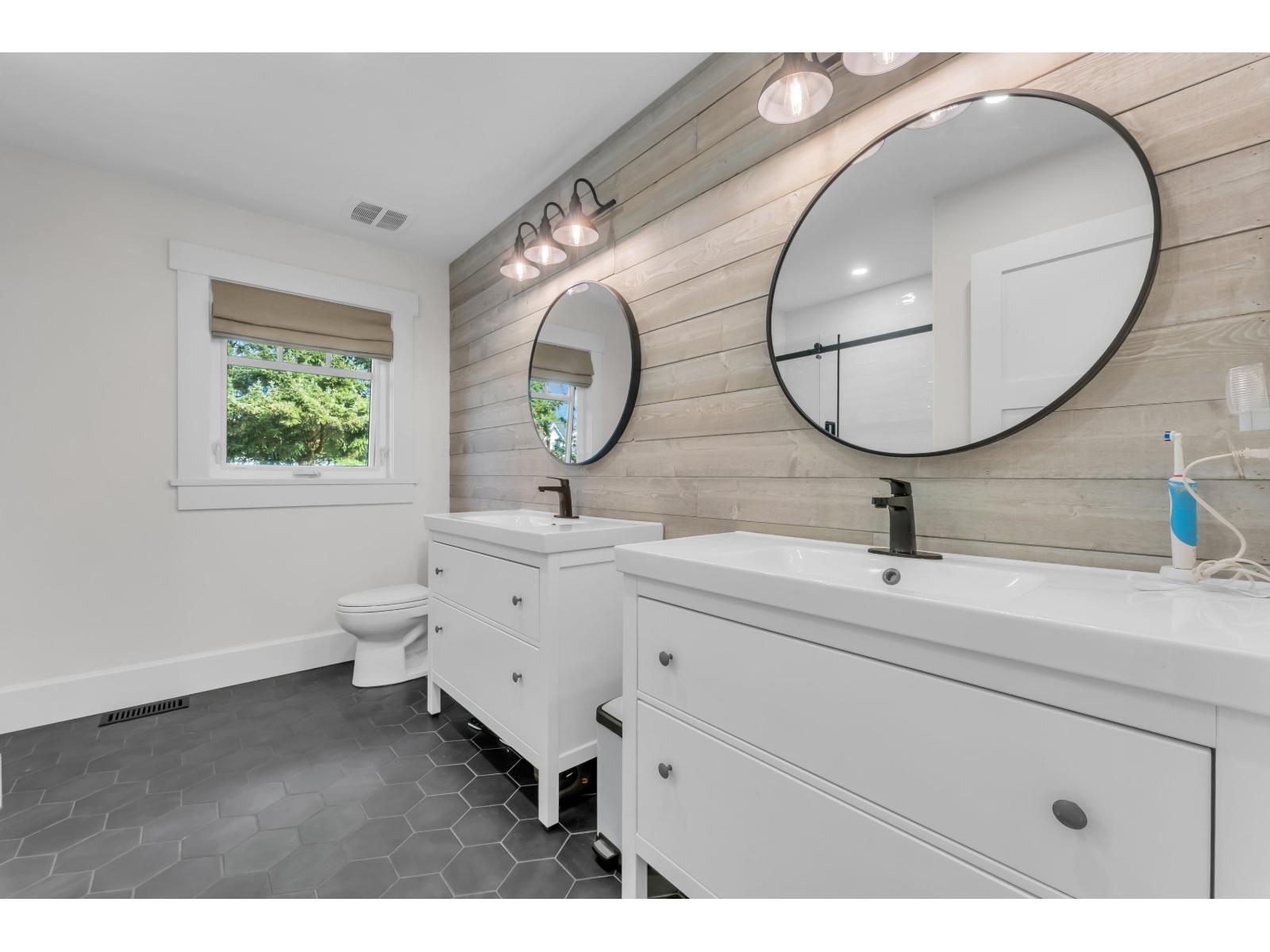 24633 56 Avenue, Langley, British Columbia  V2Z 1B9 - Photo 12 - R3176087